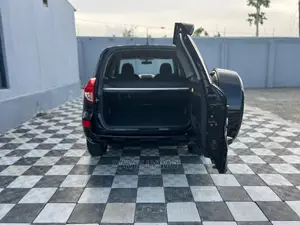Toyota RAV4 2008 Black