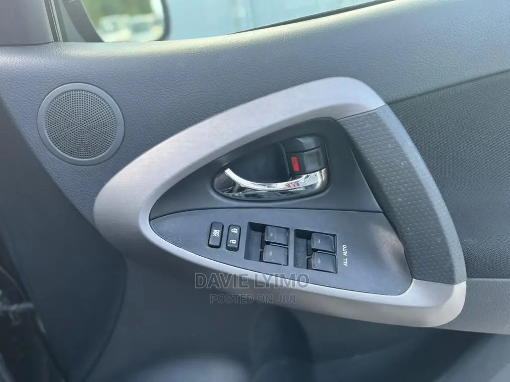 Toyota RAV4 2008 Black