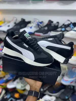 Original Puma Sneakers