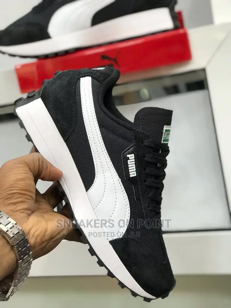 Original Puma Sneakers