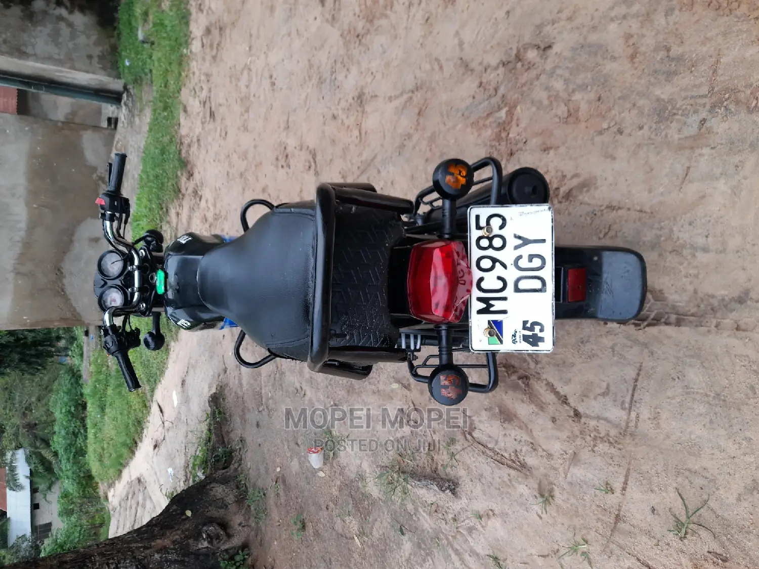 TVS HLX 125 2022 Blue