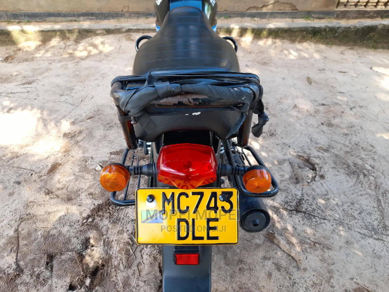 TVS HLX 125 2022