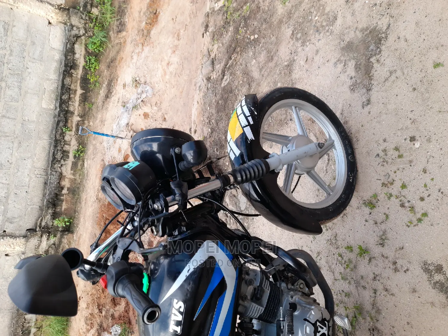 TVS HLX 125 2022 Blue