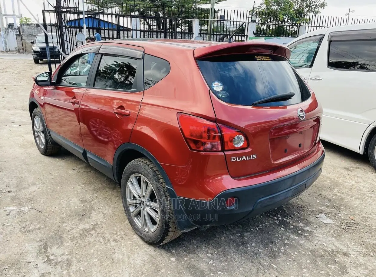 Nissan Dualis 2008 Orange