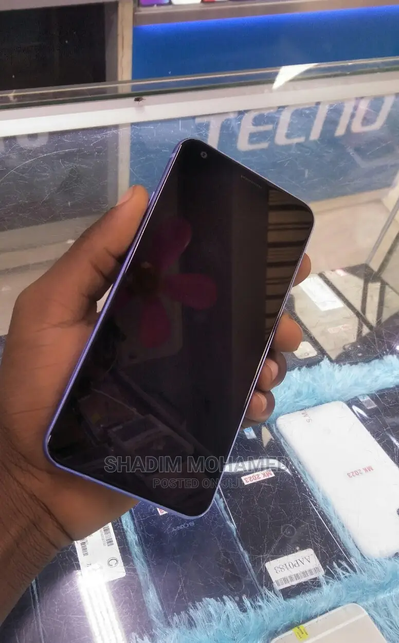 New LG L-03K 64 GB Blue