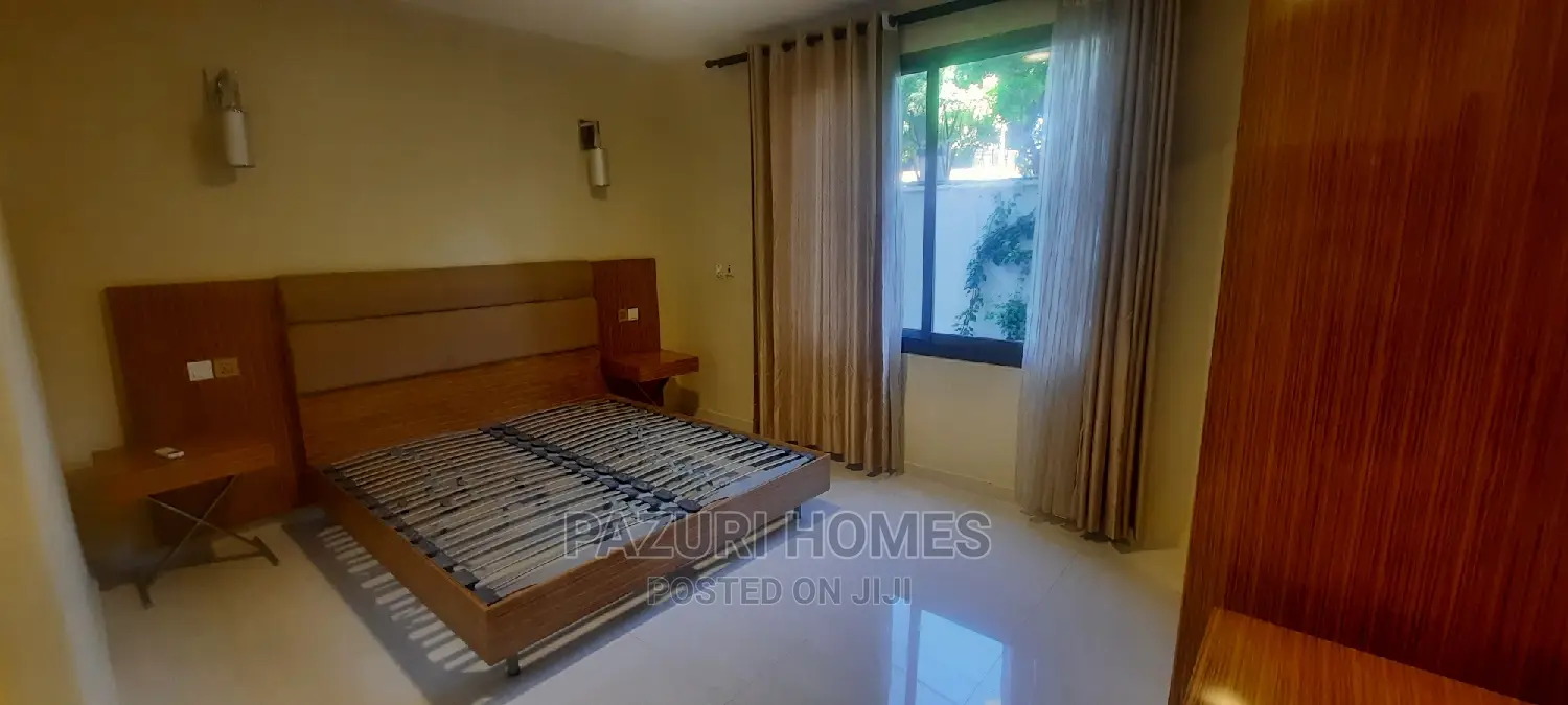Furnished 2bdrm Penthouse in Masaki Sea Cliff for rent