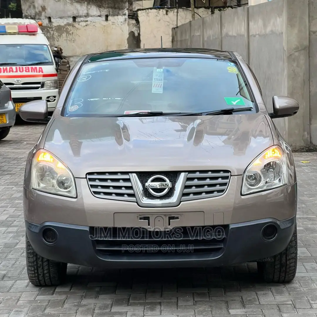 Nissan Dualis 2009 Gold