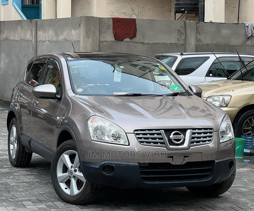 Nissan Dualis 2009 Gold