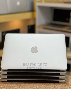 Laptop Apple MacBook Air 2017 8GB Intel Core I5 SSD 128GB