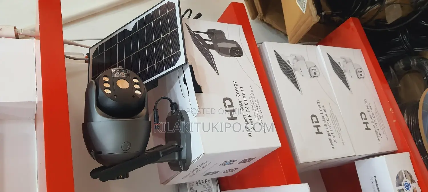 HD Solar Security Light PTZ Camera