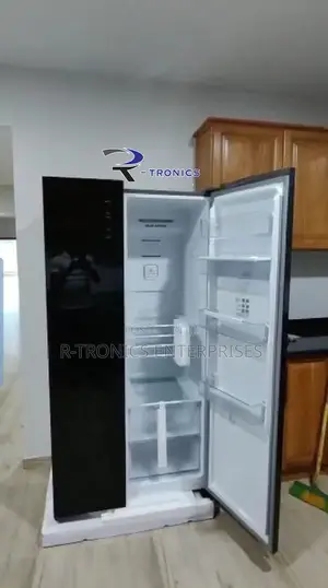Hisense Side by Side Fridge (Black Mirror Finish)