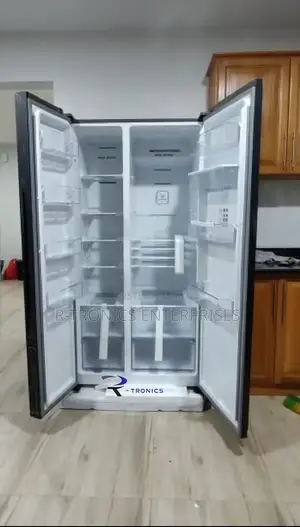 Hisense Side by Side Fridge (Black Mirror Finish)