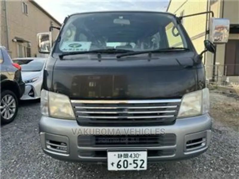 Nissan Caravan (Urvan) 2005 Black