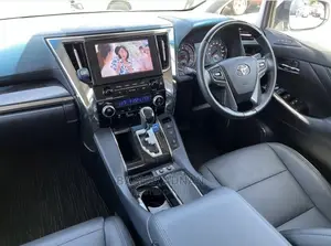 Toyota Alphard 2021 White