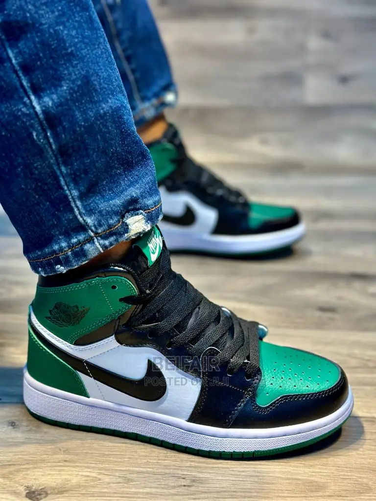 Raba | Sneakers | Classic | Nike Air Max