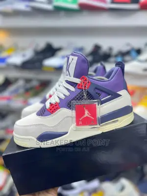 New Jordan 4