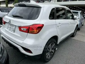 Mitsubishi RVR 2018 Pearl