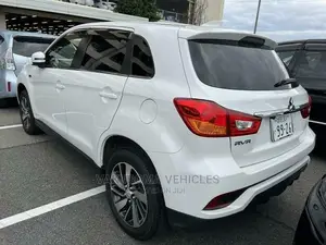 Mitsubishi RVR 2018 Pearl