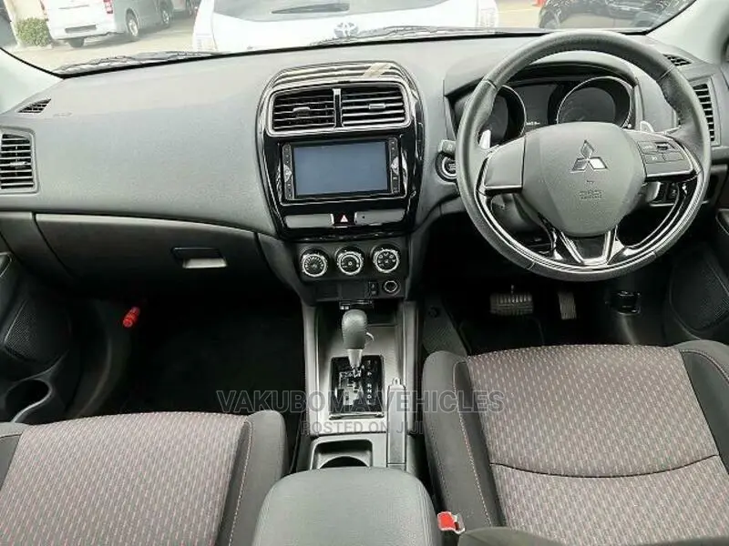 Mitsubishi RVR 2018 Pearl