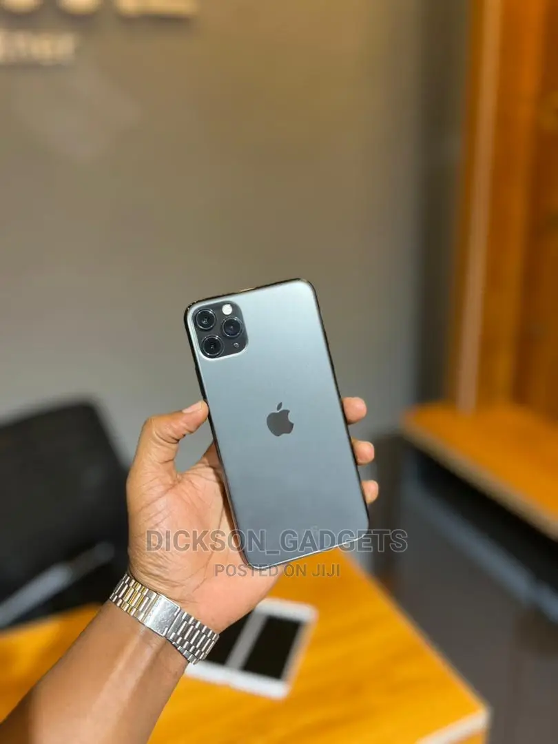 Apple iPhone 11 Pro Max 64 GB Green