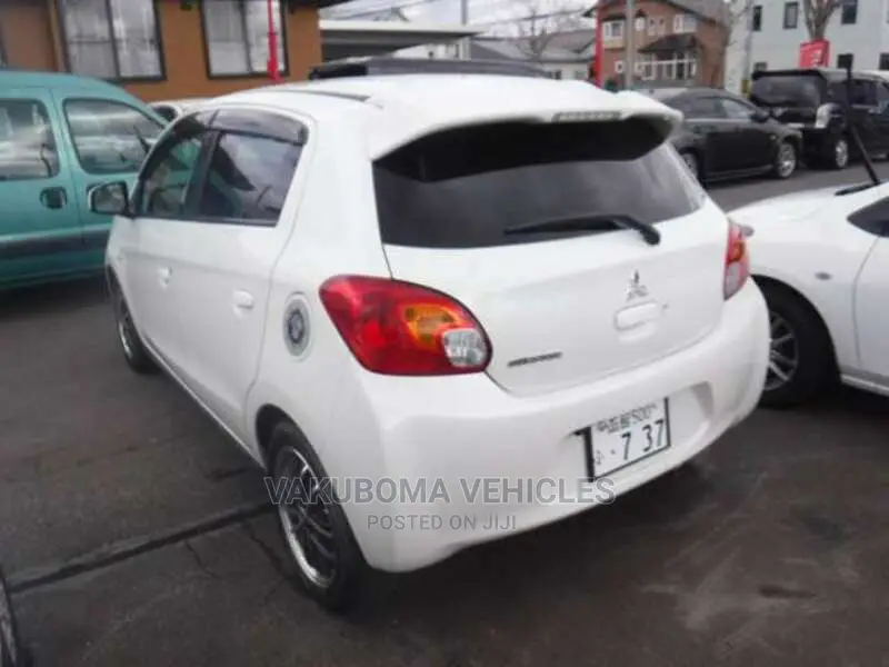 Mitsubishi Mirage 2013 Pearl