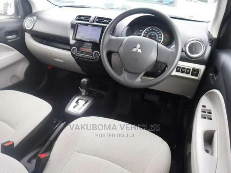 Mitsubishi Mirage 2013 Pearl