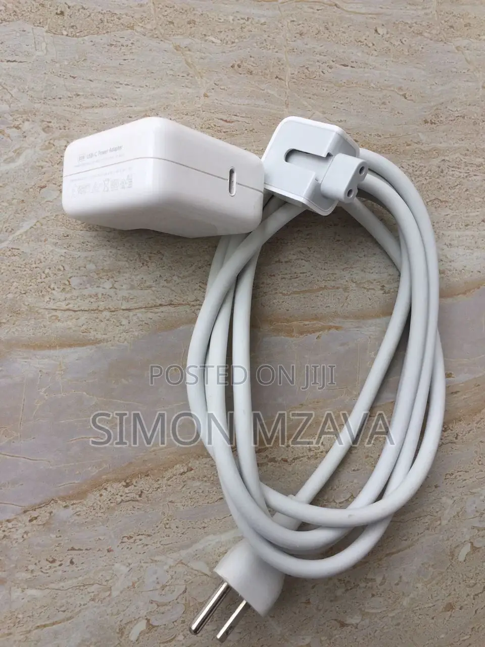 Macbook Pro Adapters 45w, 60w. Available Wholesale