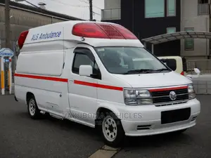 Nissan Elgrand 2001 White