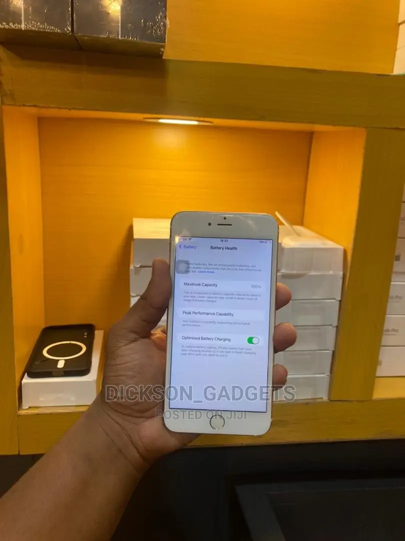 Apple iPhone 6s Plus 64 GB Gold