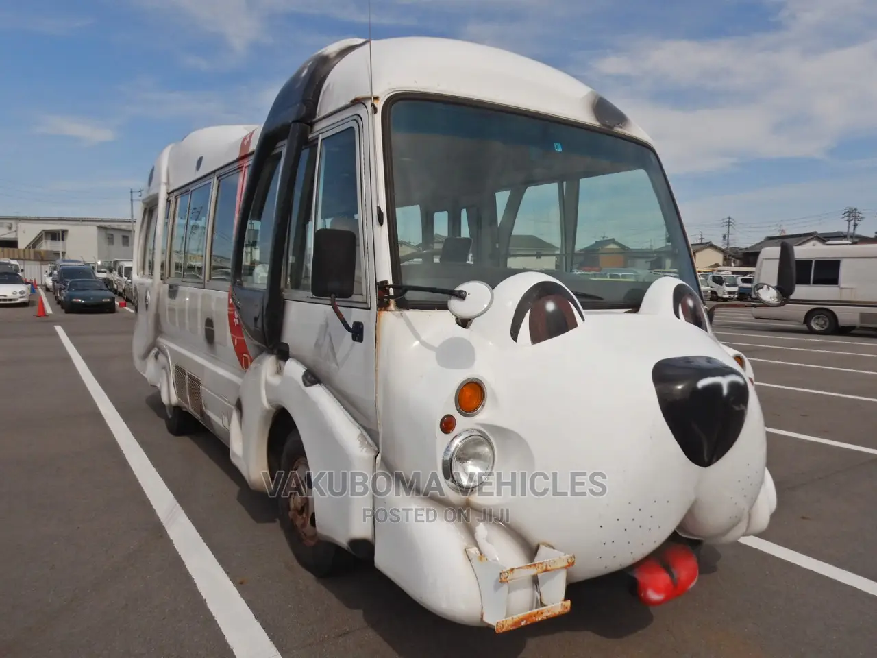 Mitsubishi Fuso Rosa 1997 White