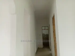 3bdrm Apartment in Mwambungu Broker, Mbagala for sale