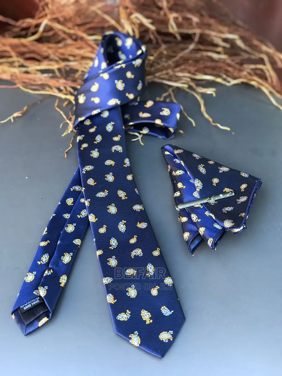 Tai Nzito | Tie