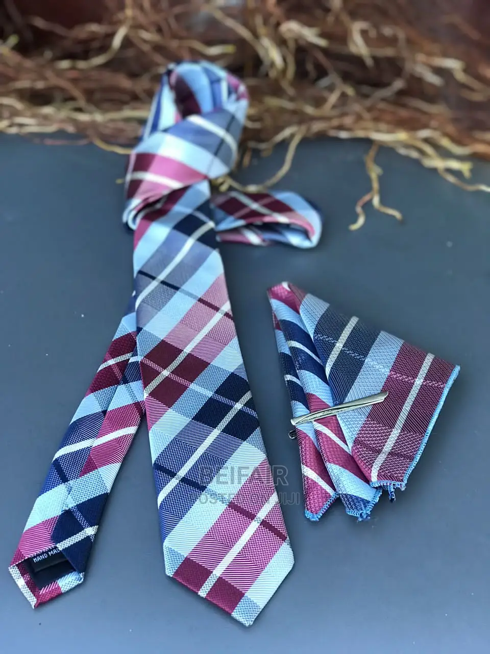 Tai Nzito | Tie