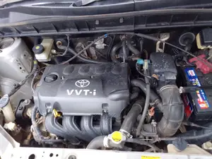 Toyota Fun Cargo 2004 Silver