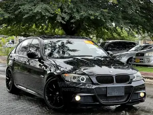 BMW 3 Series 2010 Black
