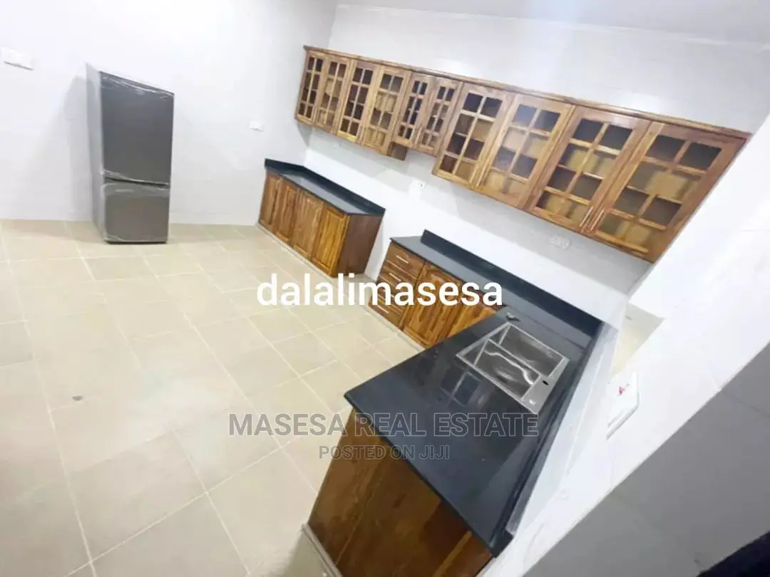 Furnished 3bdrm Apartment in Upanga West for rent