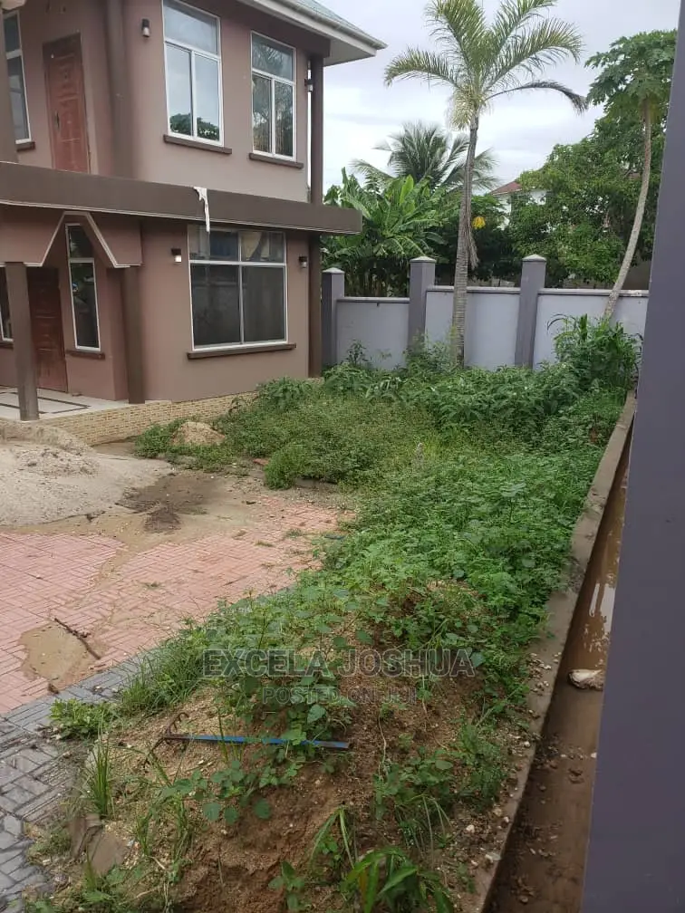 3bdrm House in Excela Joshua, Mbezi for sale