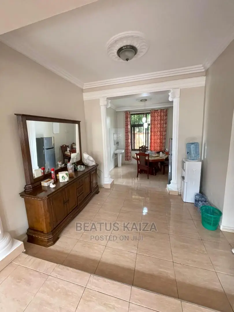 5bdrm Block of Flats in Kunduchi Beach for sale