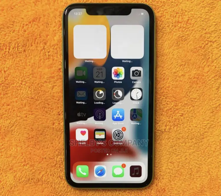 Apple iPhone 11 64 GB White