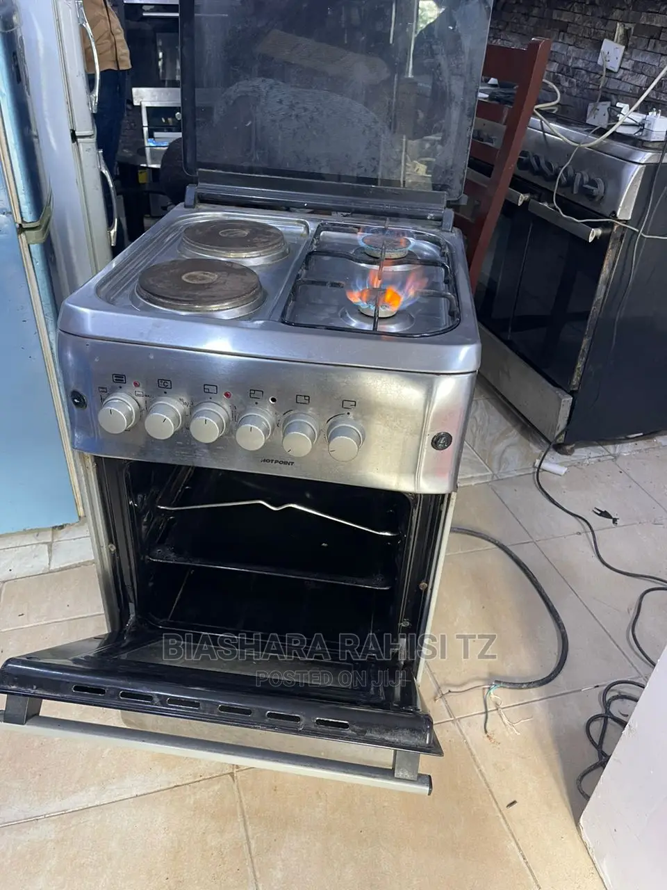 Majiko Ya Plate 4 Gas Na Umeme