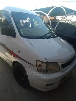 Toyota Noah 2.0 FWD (8 Seater) 2004 White