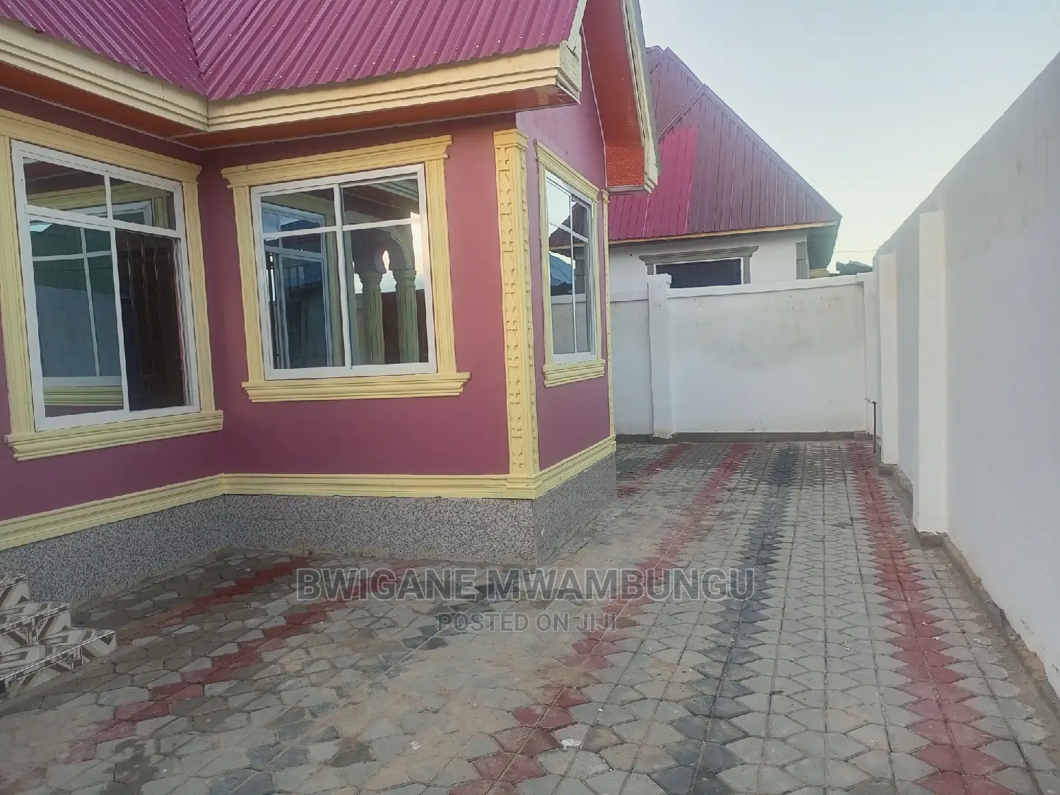 Furnished 3bdrm Apartment in Mwambungu Broker, Mbagala for sale