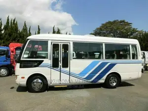 Mitsubishi Fuso Rosa 2000 White