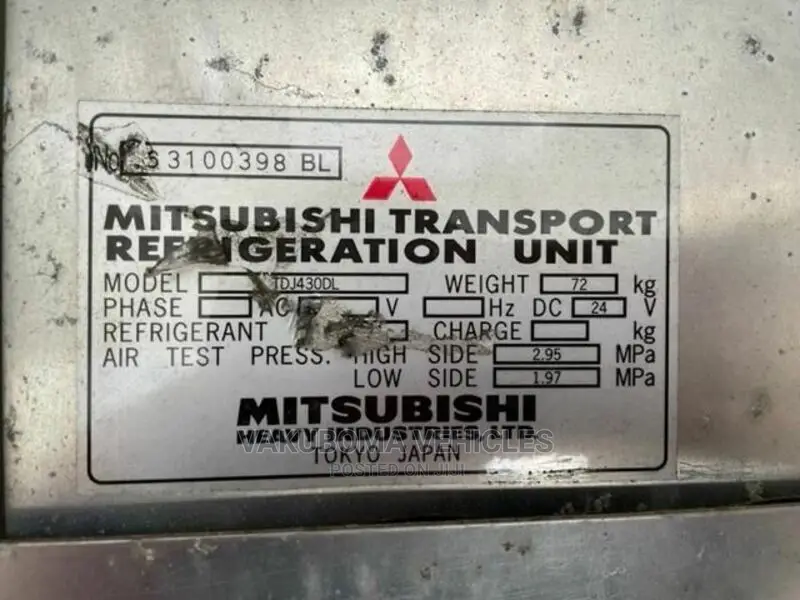 Mitsubishi Fuso Fighter Truck