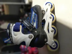 Adjastable Tenth Roller Skates