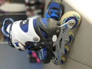 Adjastable Tenth Roller Skates