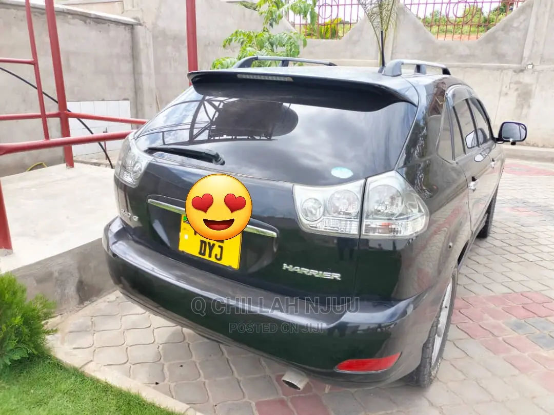 Toyota Harrier 2004 Black