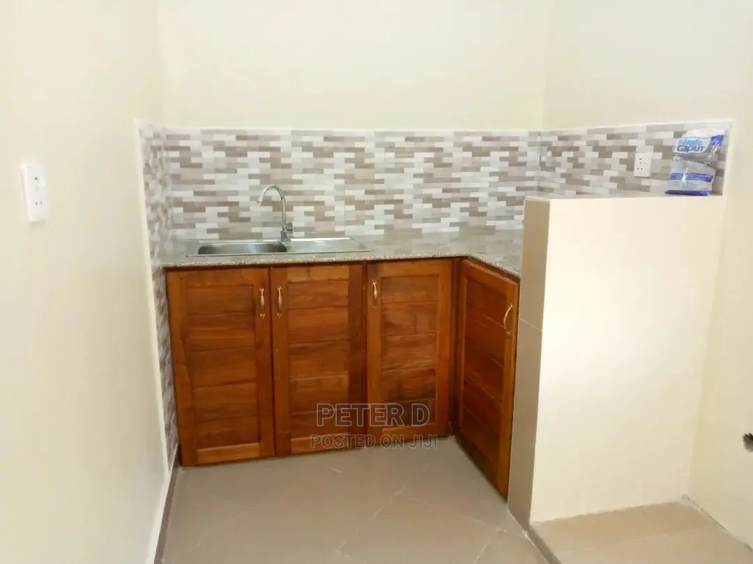 1bdrm Apartment in Kimara for rent