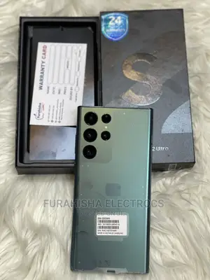 New Samsung Galaxy S22 Ultra 5G 128 GB Green
