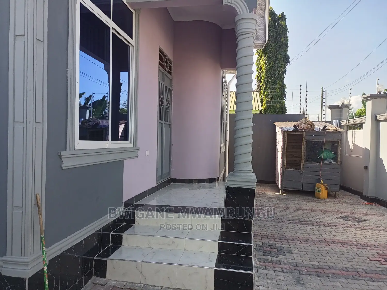 Furnished 4bdrm Apartment in Mwambungu Broker, Mbagala for sale